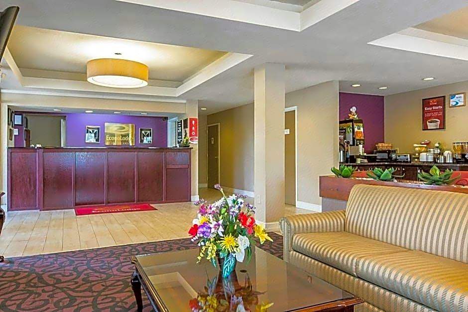Royal Palms Inn