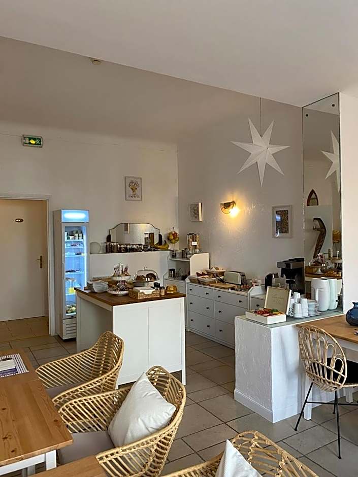 Hotel Eden - La Baigneuse