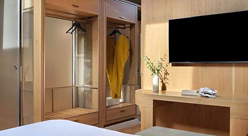 Domus Blanc Boutique Hotel