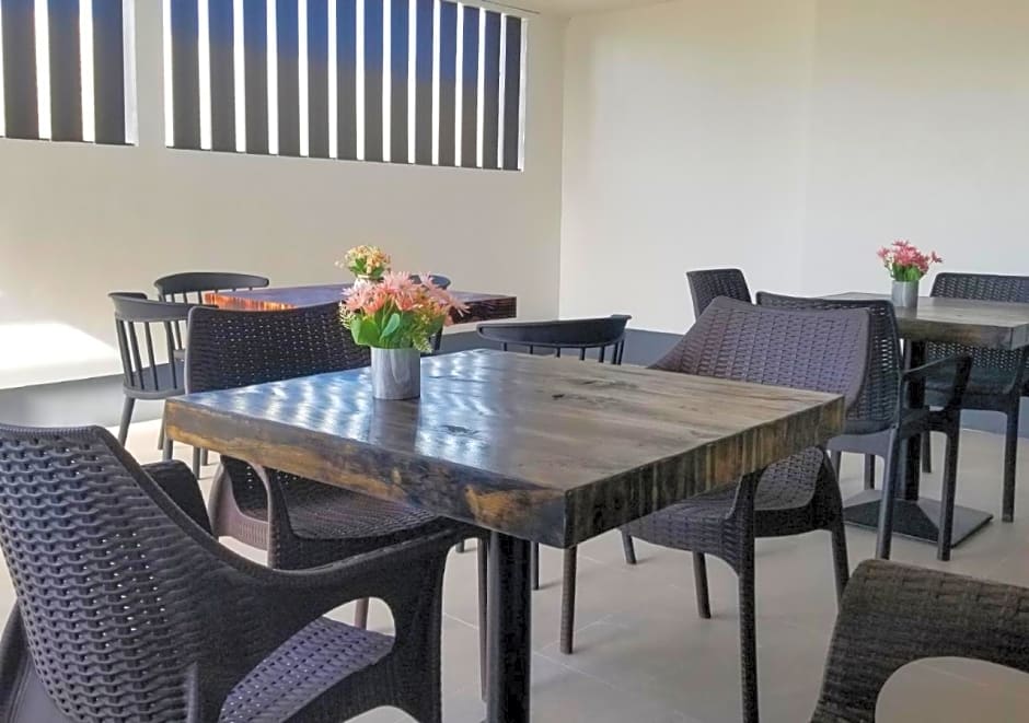 M LILOAN PENSION HOUSE