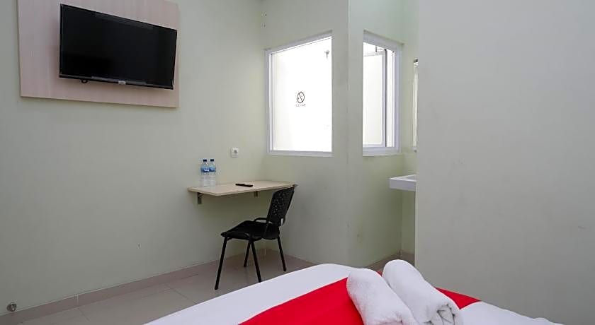 RedDoorz Syariah near Gerbang Tol Krapyak 2 Semarang