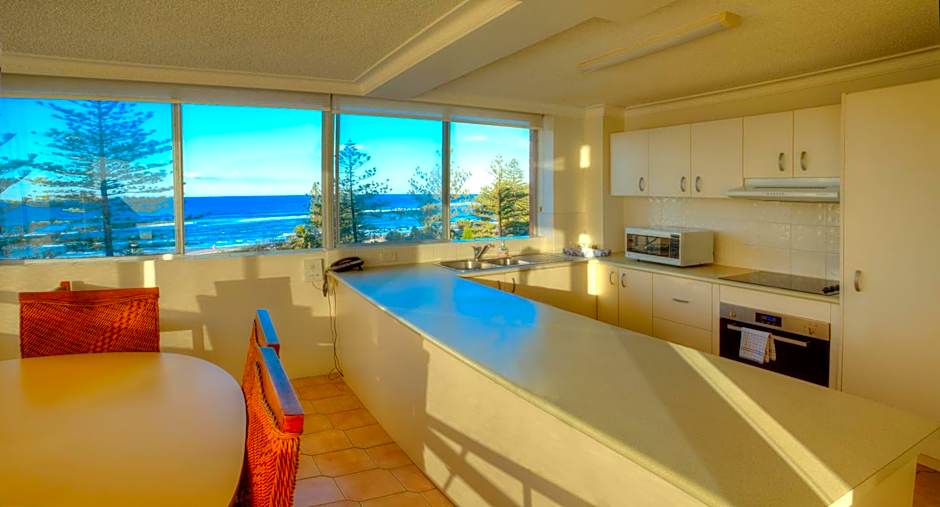 Oceania on Burleigh Beach