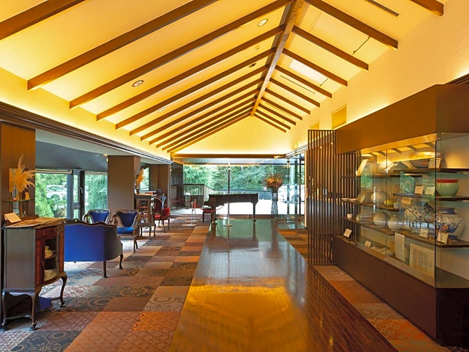 Art & Music Spa Resort Manatei Hakone