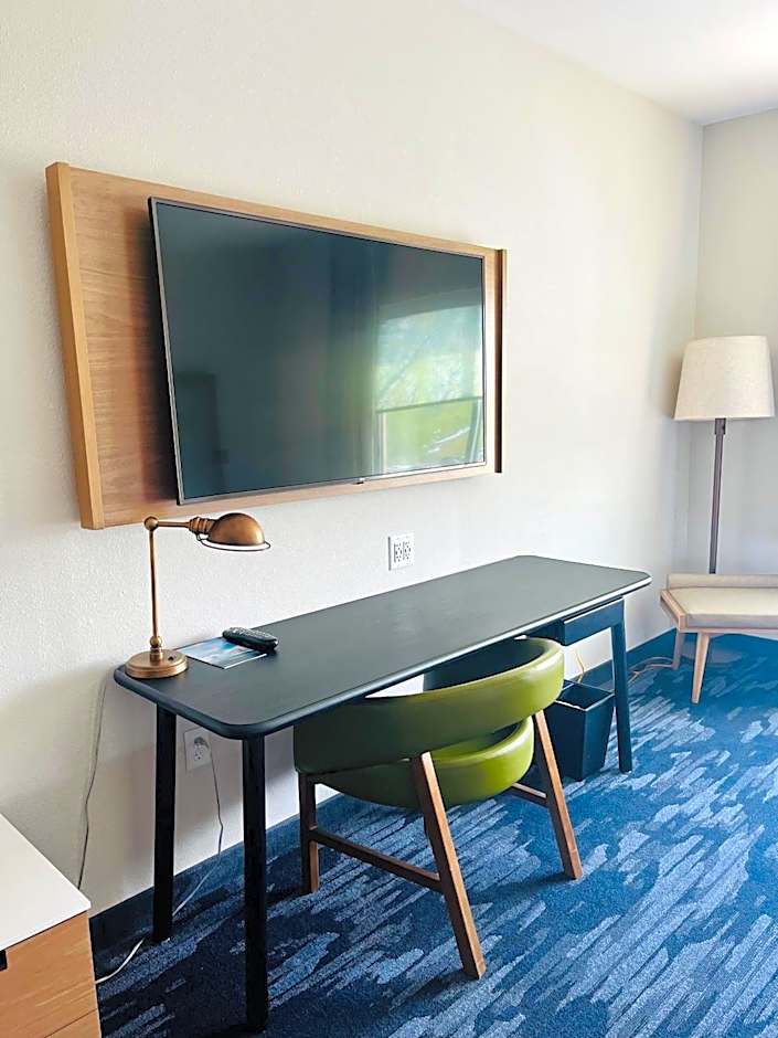 Fairfield Inn and Suites by Marriott Staunton