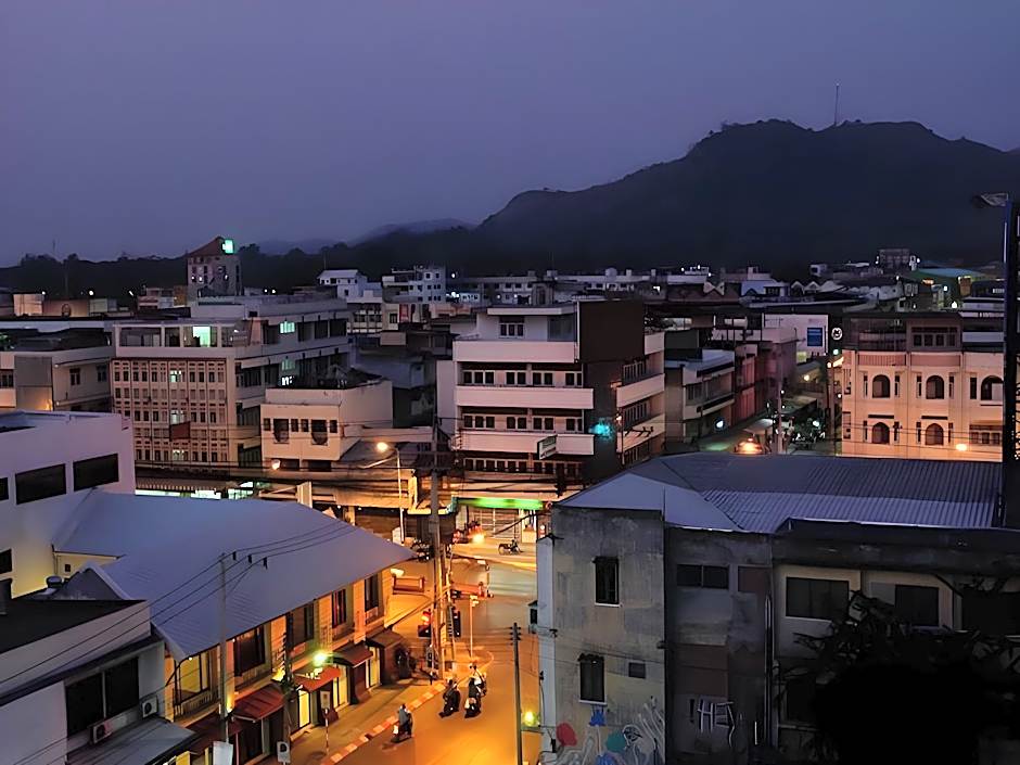 Chevasai Huahin Hotel