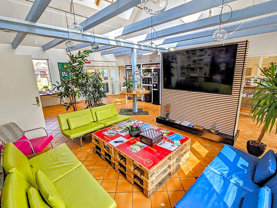 Nexø Modern Hostel. Private Rooms