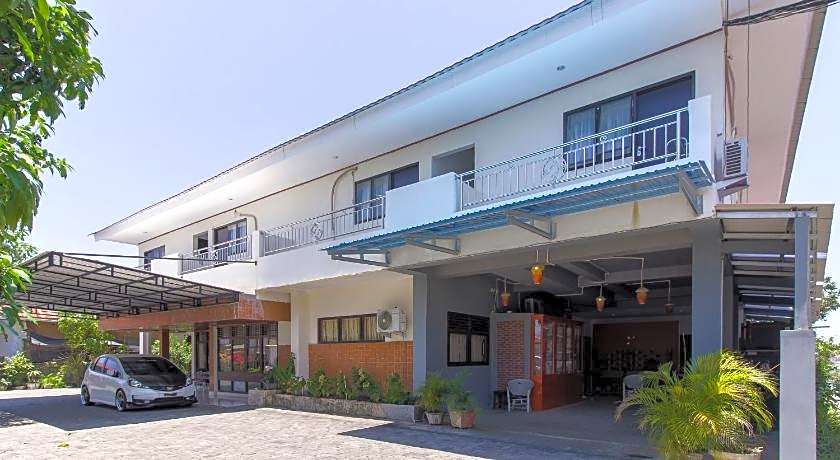 RedDoorz near Sam Ratulangi Airport Manado