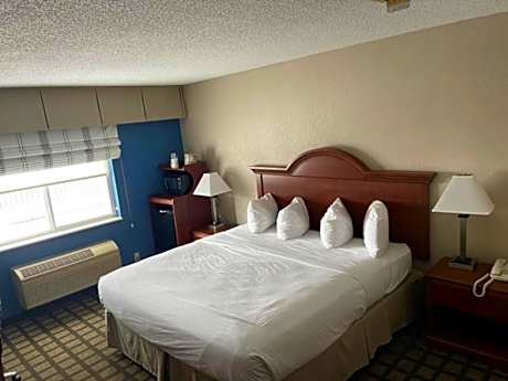 King Room - Disability Access/Non-Smoking