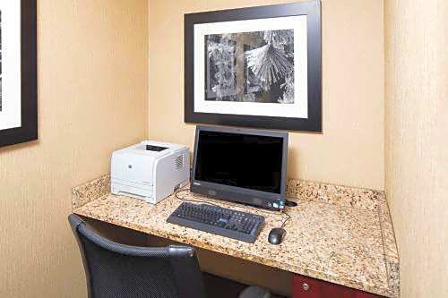 Baymont by Wyndham Fayetteville