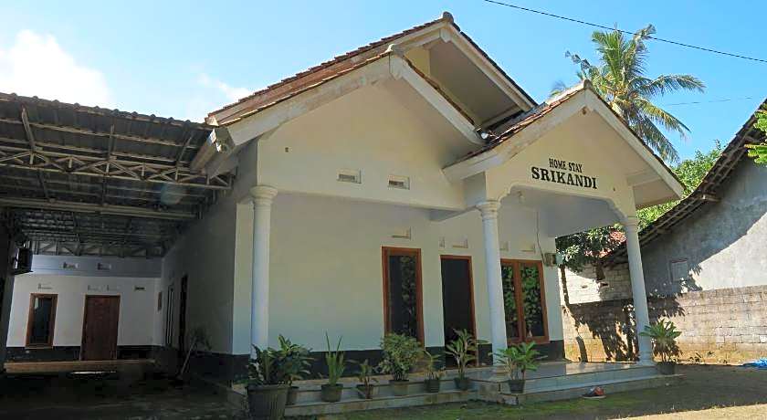 Hotel O Homestay Srikandi Pulau Merah BeachNearPantai Pancer