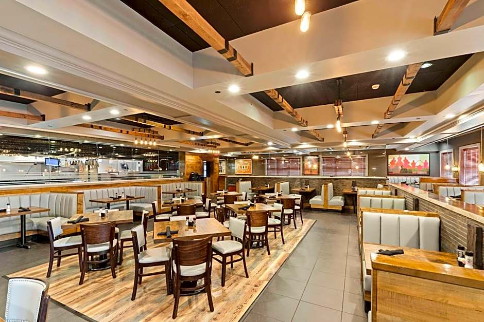 DoubleTree By Hilton Front Royal Blue Ridge Shadows