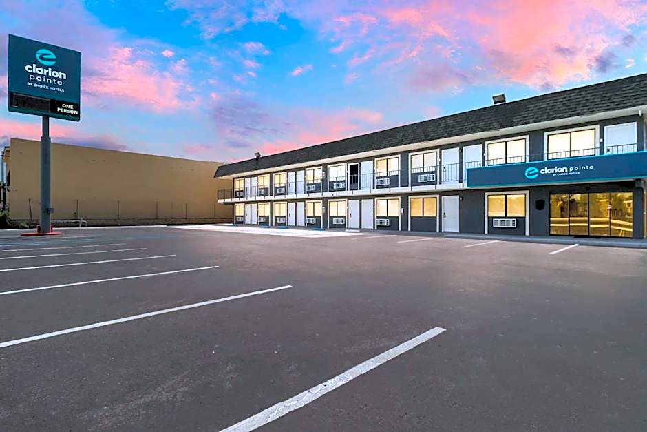 Clarion Pointe Ridgecrest Near China Lake Naval Station