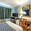 Econo Lodge Inn & Suites Windsor Locks Bradley Airport