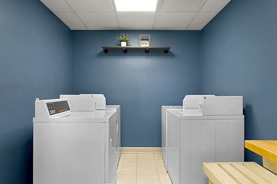 Eastland Suites Hotel & Conference Ctr, Trademark by Wyndham