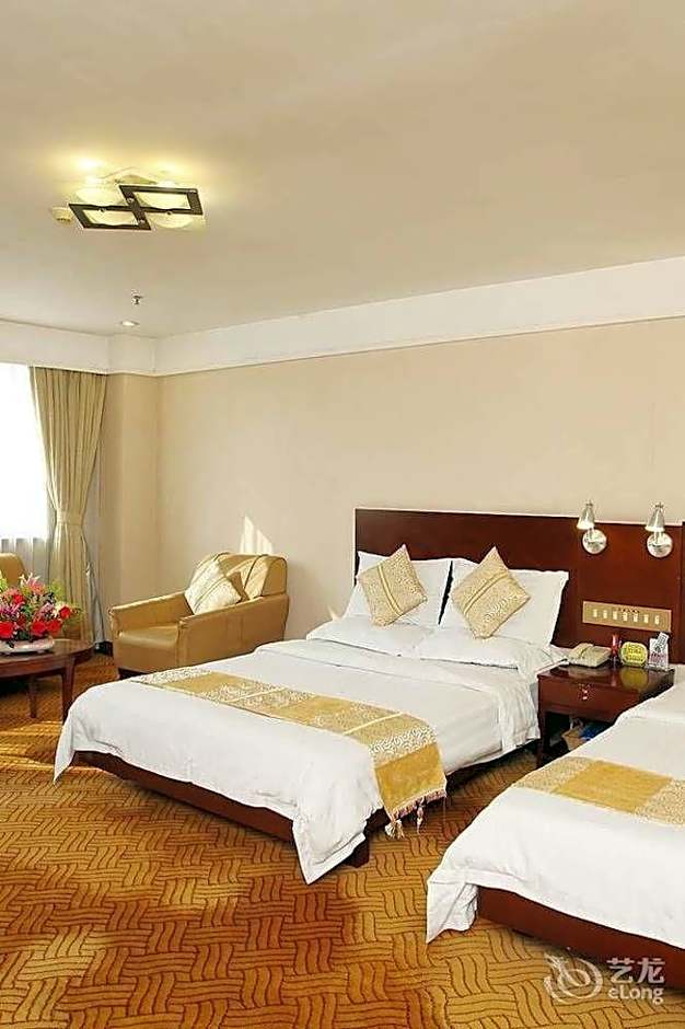 Xinhua Hotel