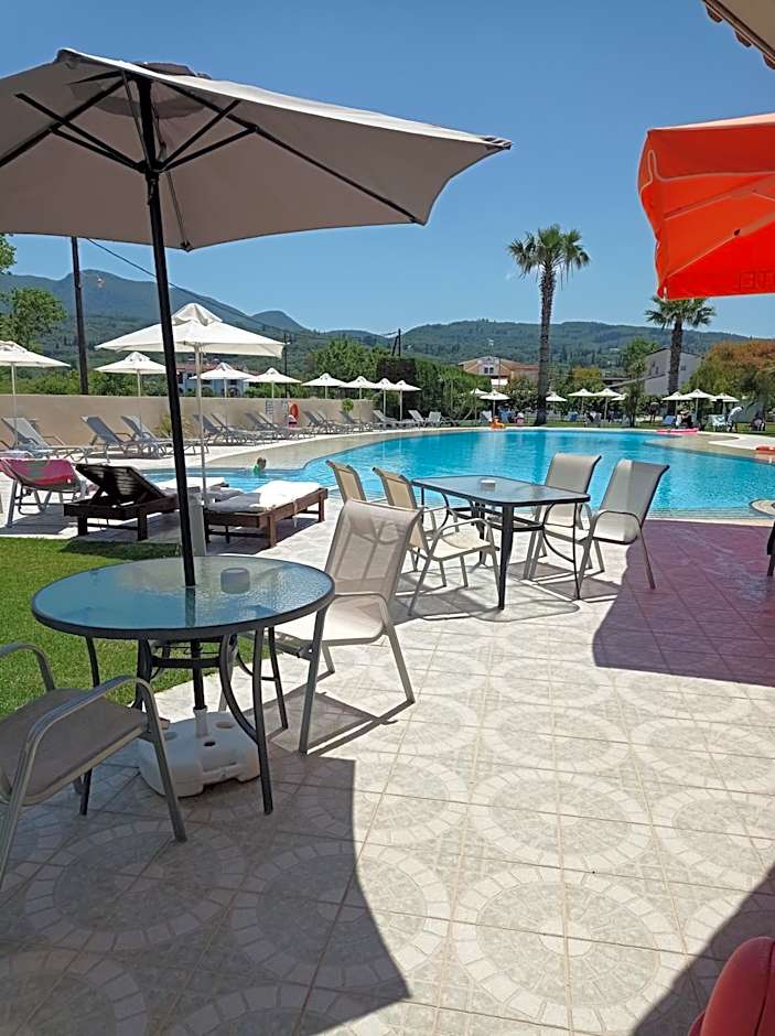 Ninos On The Beach Hotel