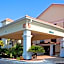 Holiday Inn Express Hotel & Suites Clearwater North/Dunedin By IHG