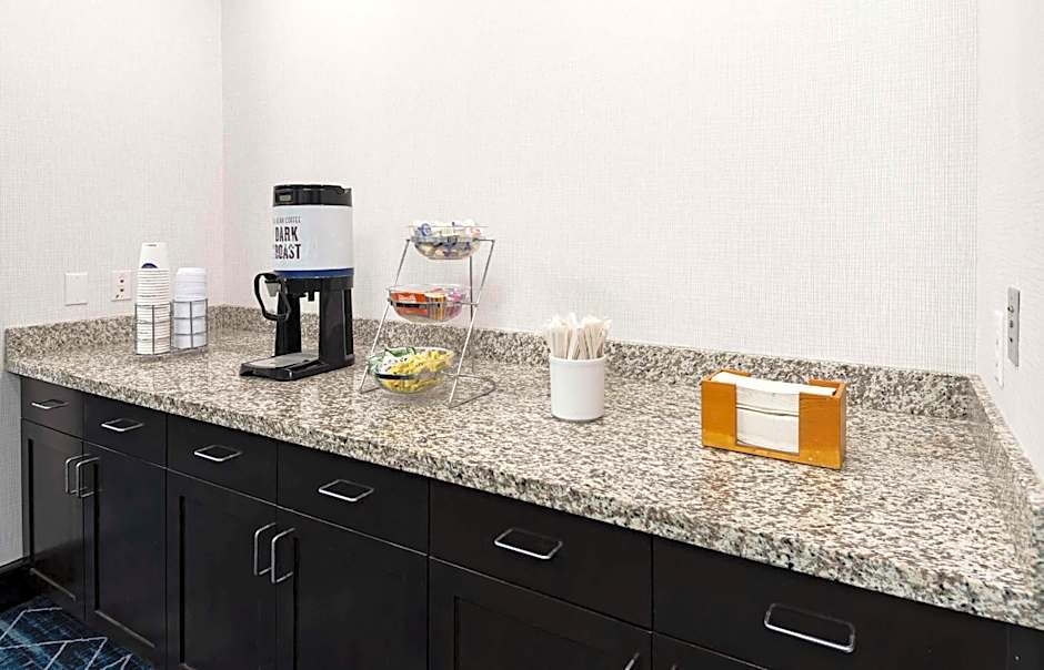 Hampton Inn By Hilton & Suites - Raleigh Downtown