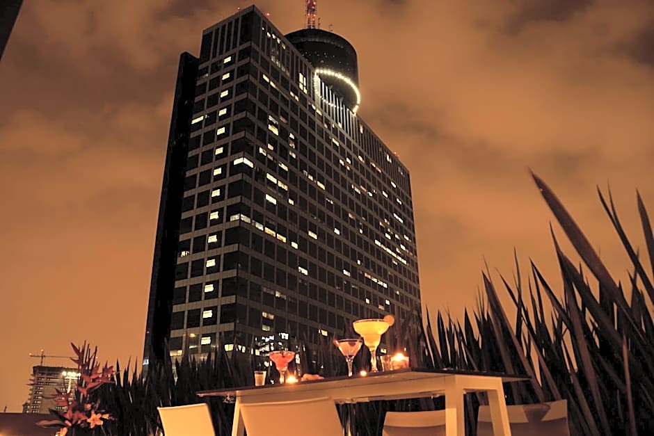 Isaaya Hotel Boutique by WTC