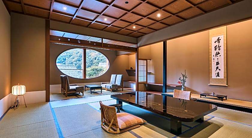 Kinosaki Onsen Nishimuraya Honkan