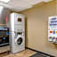 Best Western Plus Raton Hotel
