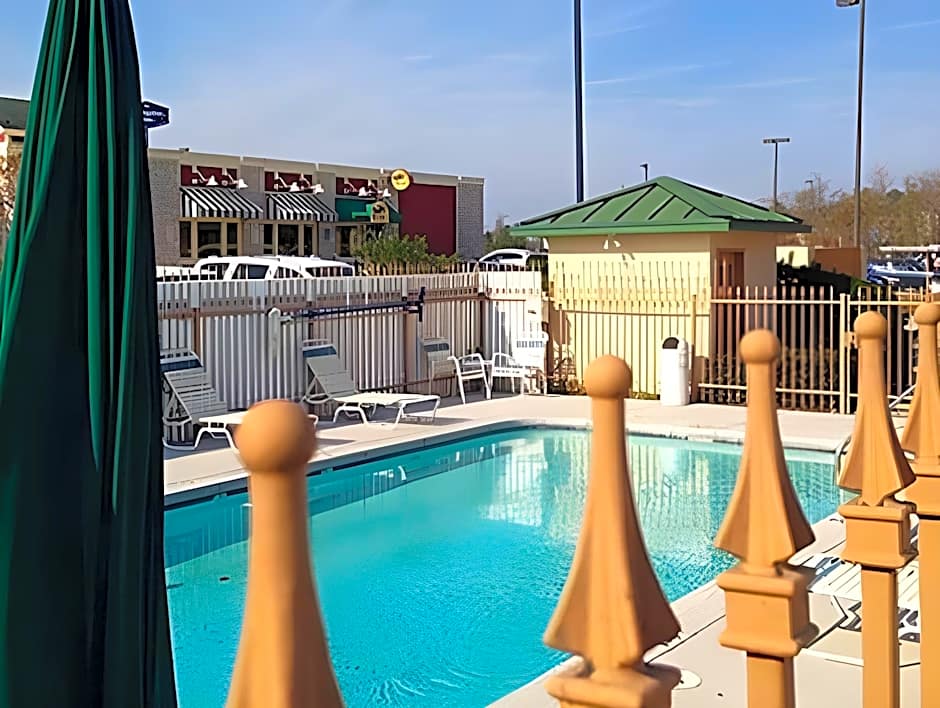 Magnuson Hotel Denham Springs