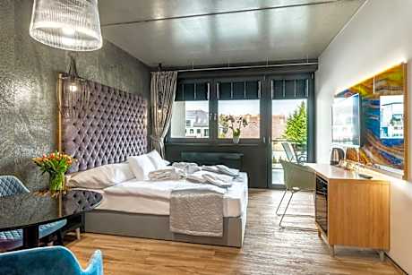 Superior Double or Twin Room with Jacuzzi