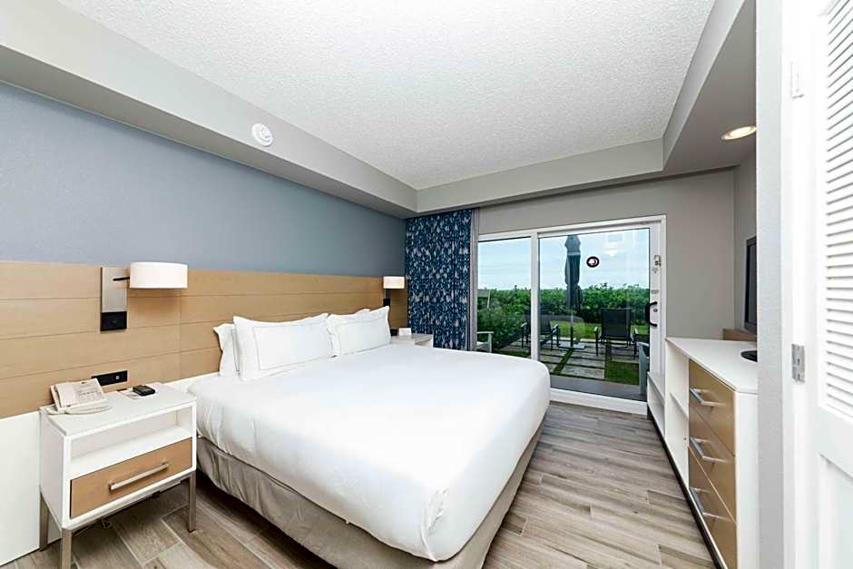 DoubleTree Suites By Hilton Melbourne Beach Oceanfront