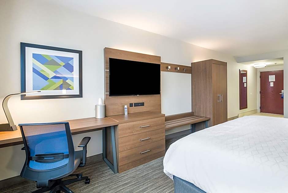 Holiday Inn Express Plymouth By IHG