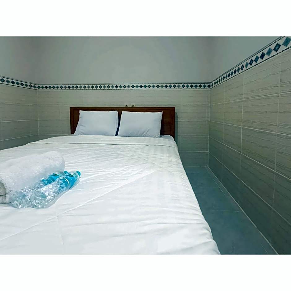 Wisma Mekar Jaya near Solo Safari Mitra RedDoorz