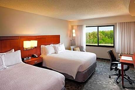 Two Queen with Sofa Bed, Guest room, 2 Queen, Sofa bed