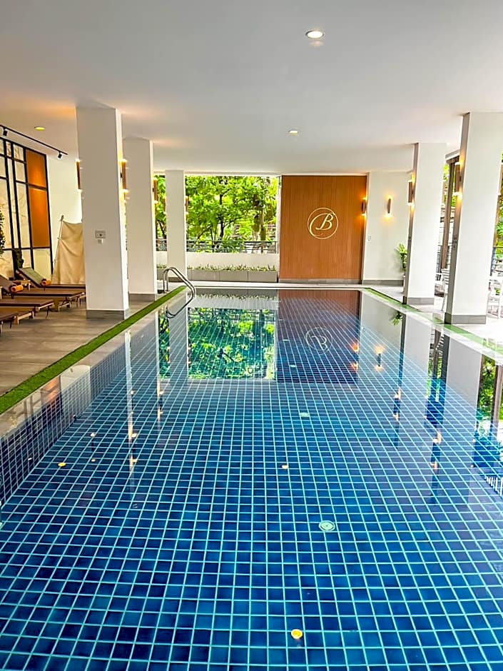 Benviar Tonson Residence