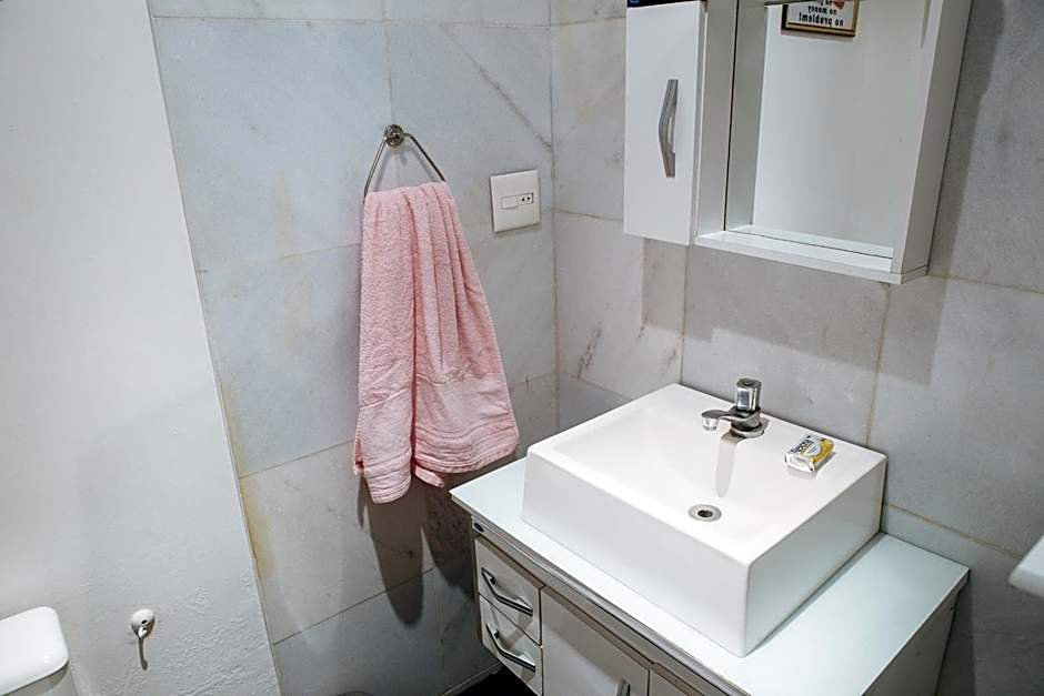 The best Copacabana Luxury Design 3 Bedroom room 3 bathroom 85 inch cinema tv top location