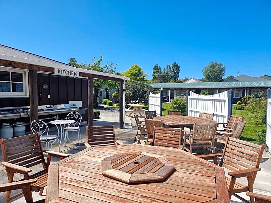 Cheviot Motels, Cabins and Camp