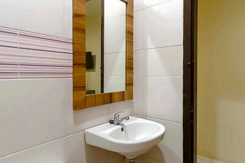 RedDoorz @ Dwipa Wisata Hotel Lampung