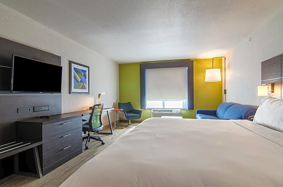 Holiday Inn Express & Suites - Atchison