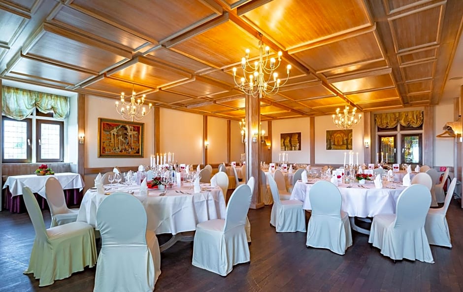 Burghotel Staufenberg