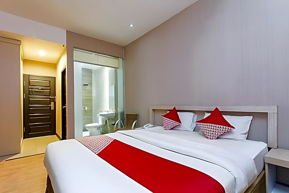 OYO 663 Hotel Sejati