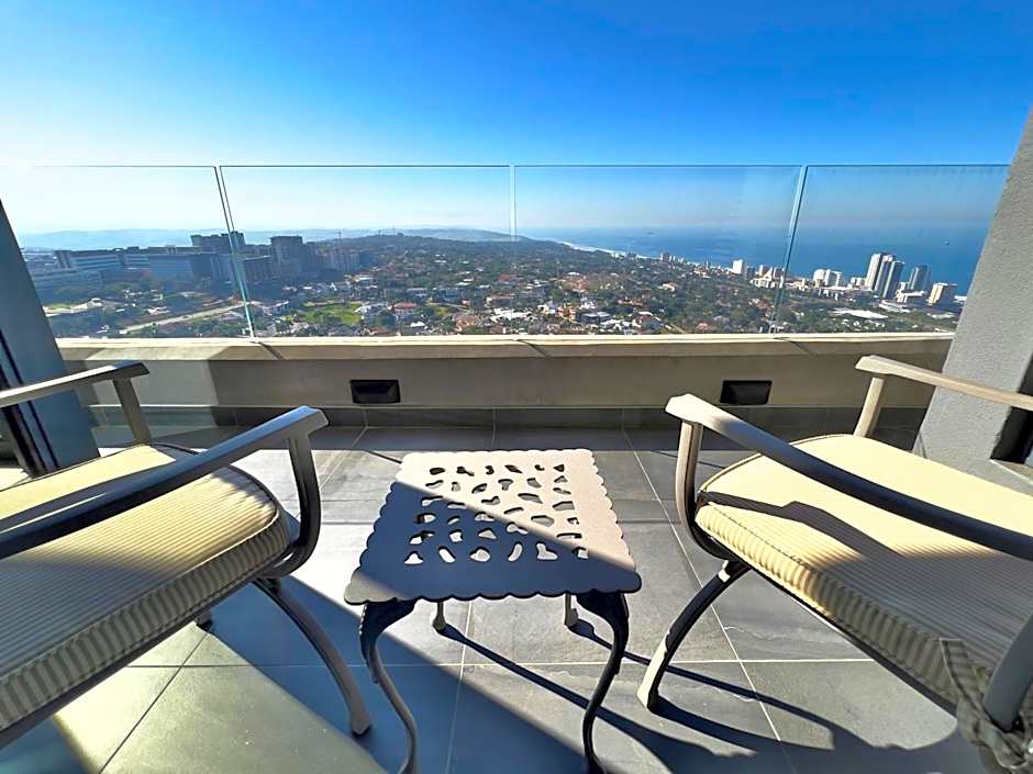 Umhlanga Arch Luxury