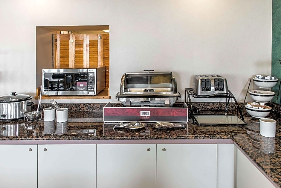 Quality Inn Waynesburg - Morrisville