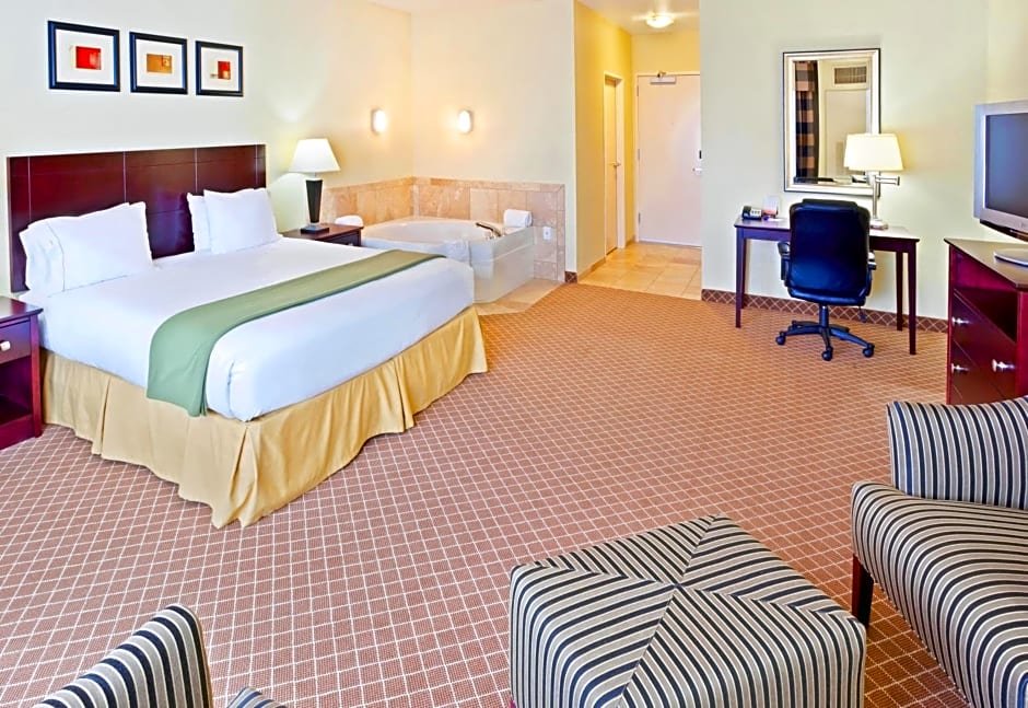 Holiday Inn Express Hotel & Suites Chehalis - Centralia By IHG