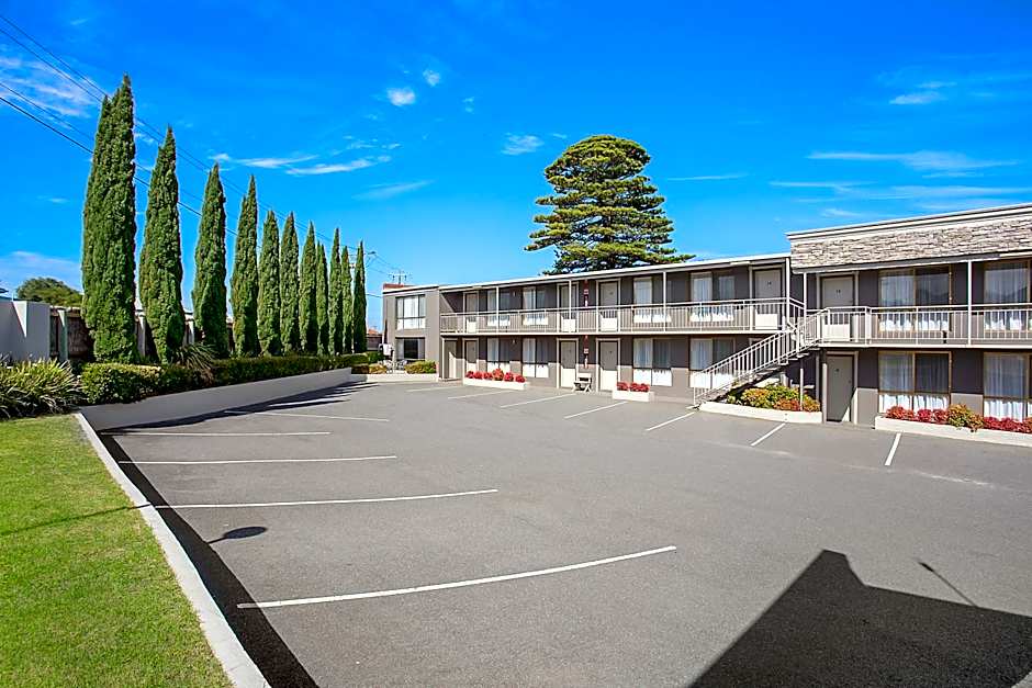Comfort Inn On Raglan