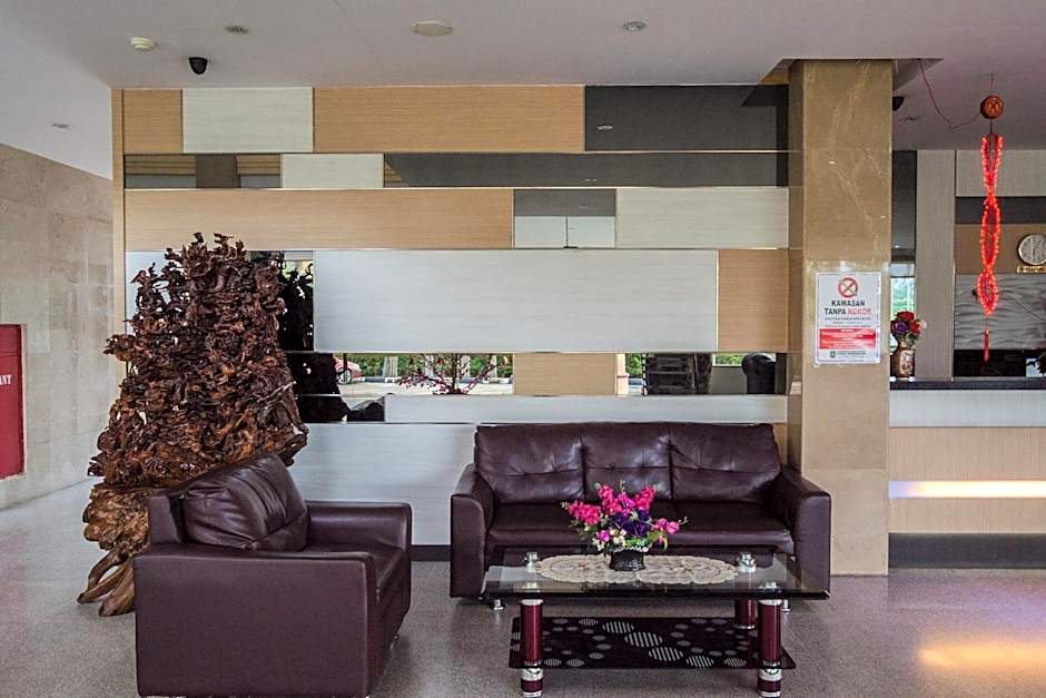 Aviari Hotel