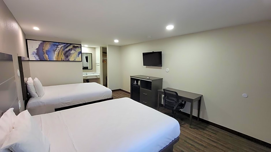 Travelodge by Wyndham Buena Park