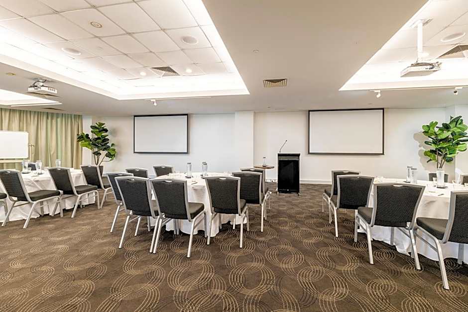 voco Gold Coast By IHG