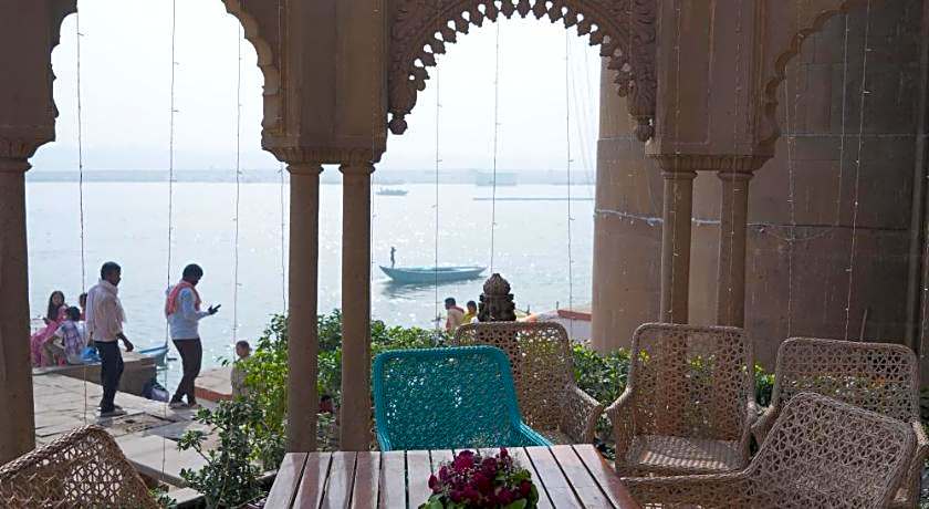 Guleria Kothi at Ganges