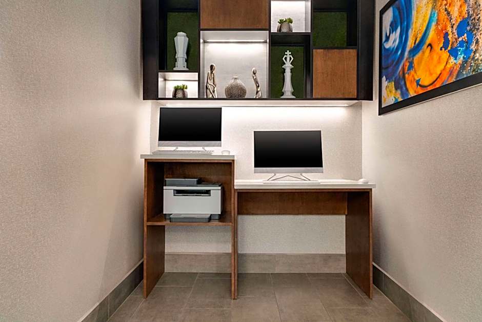 La Quinta Inn & Suites by Wyndham Stephenville