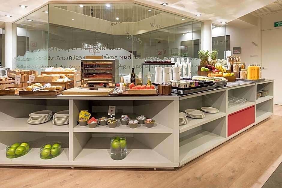 Sercotel Amister Art Hotel