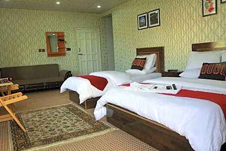 Lotus Inn Guest House