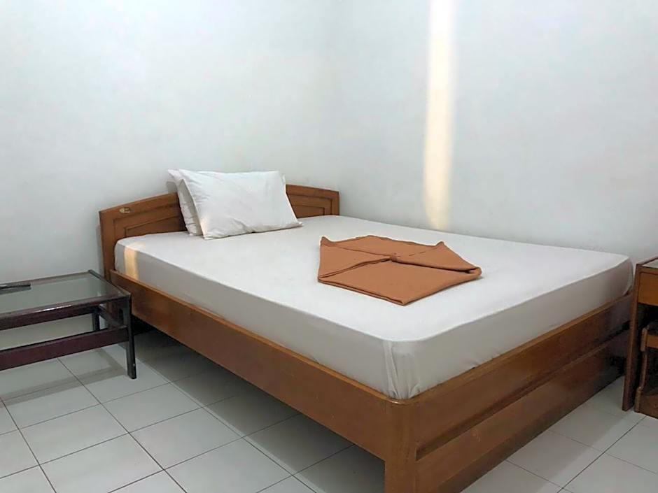 Hotel Baru Inn Batu RedPartner